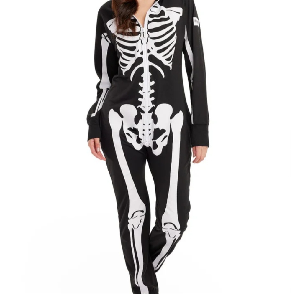 Women's Skeleton Onesie/Jumpsuit Size XXL- BRAND NEW W/ TAGS